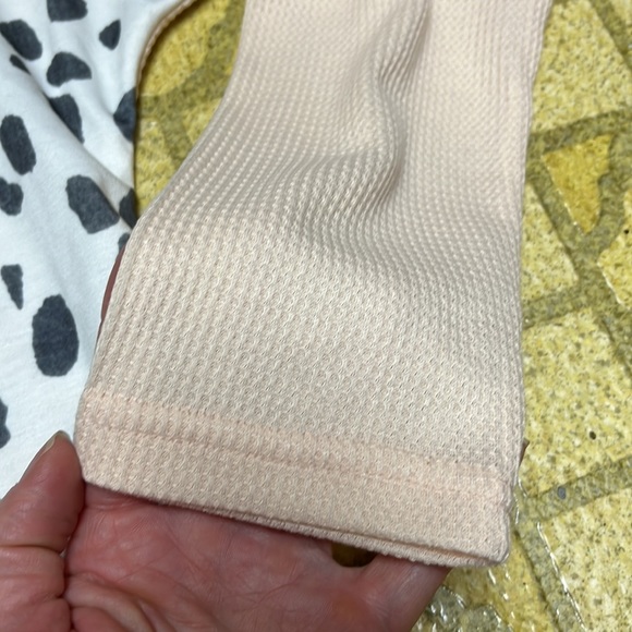 Perfect condition boutique top. - Picture 12 of 15